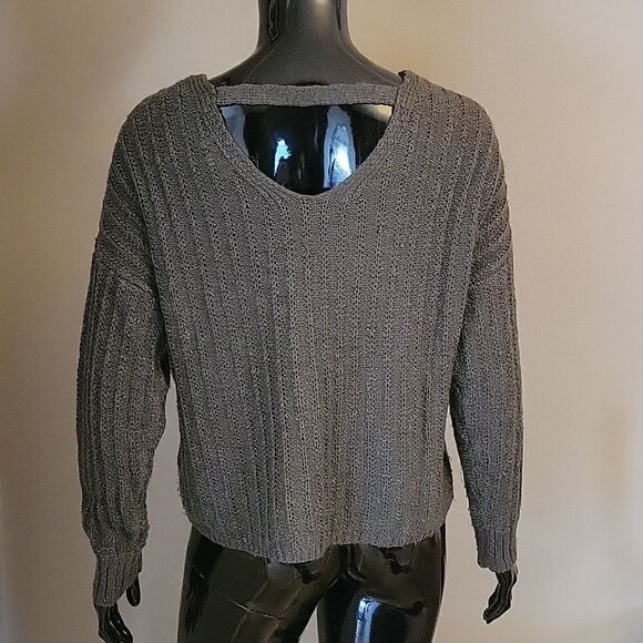 Green Crop Sweater Sz. M - Picture 3 of 6